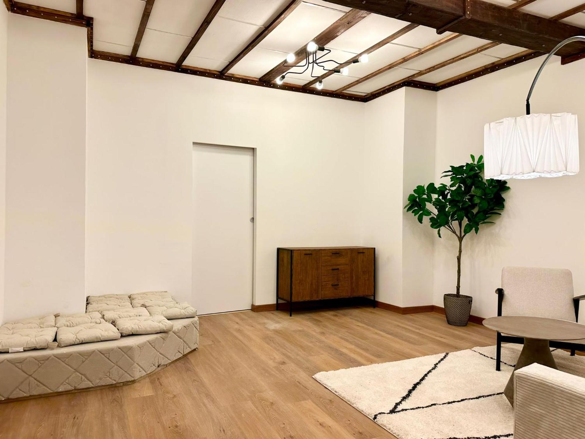 Hidden Garden - Spacious Modern - 1 Min To City Shuttle Appartement *