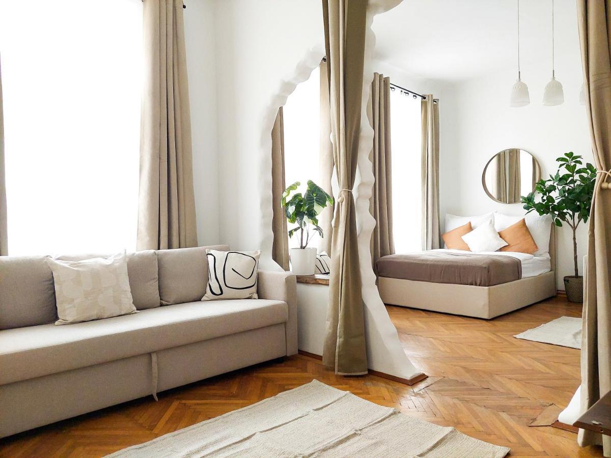 Apartment Hidden Garden - Spacious Modern - 1 Min To City Shuttle Wien