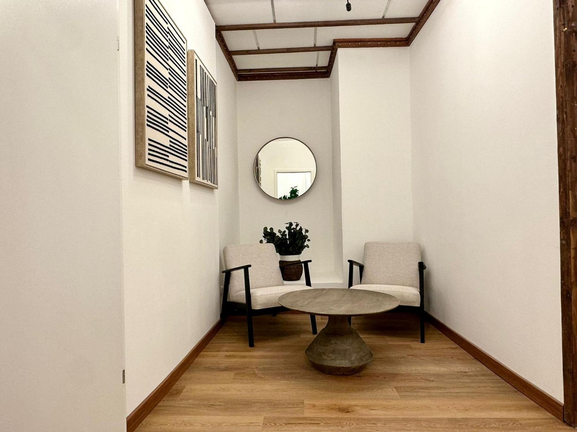 Hidden Garden - Spacious Modern - 1 Min To City Shuttle Wien